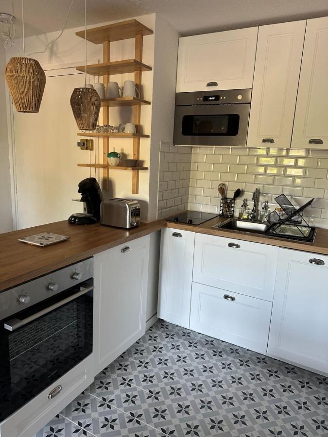 Very Cosy Apartment At 200 M From The Beaches Ла-Лонд-ле-Мор Экстерьер фото