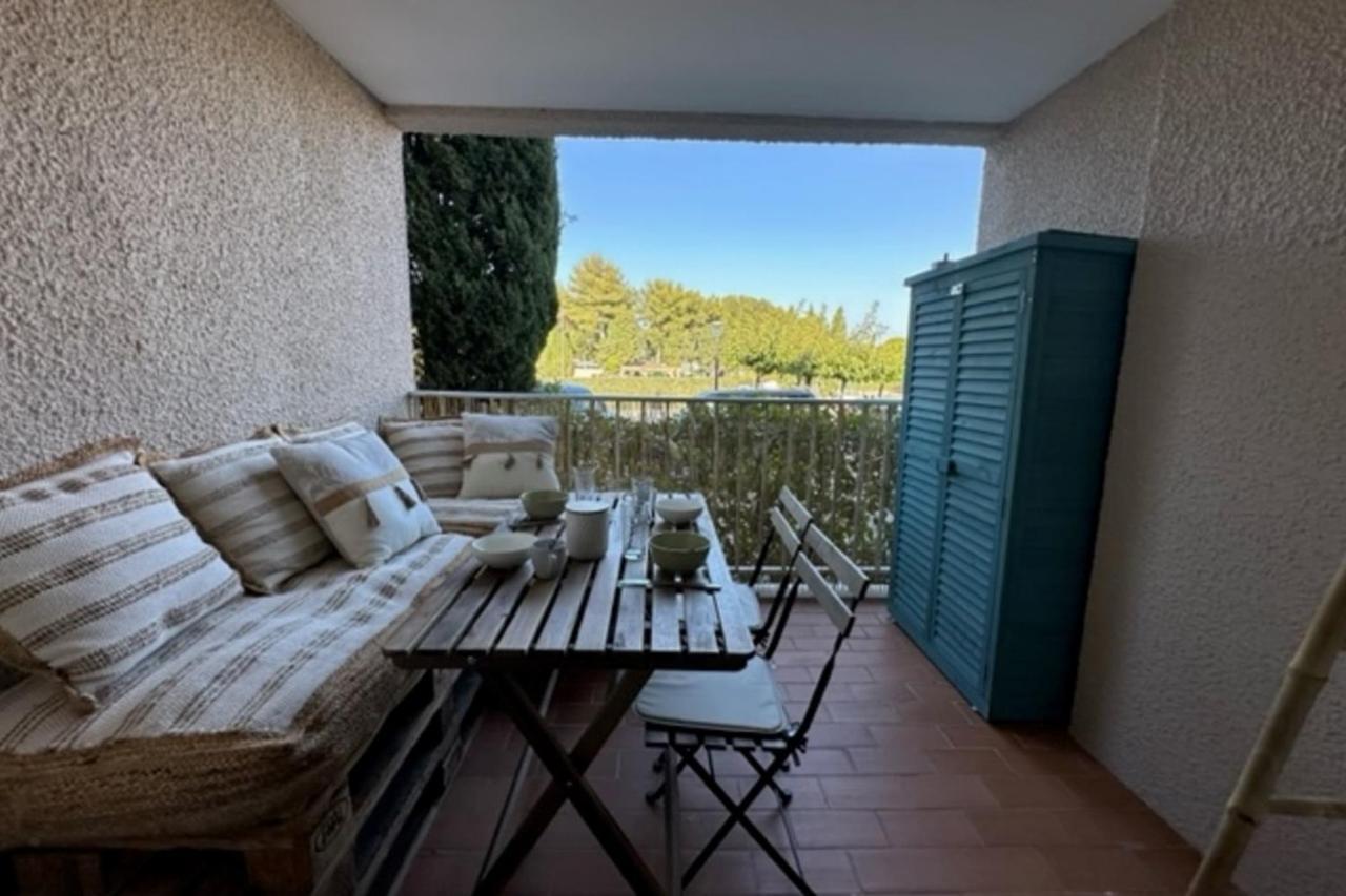 Very Cosy Apartment At 200 M From The Beaches Ла-Лонд-ле-Мор Экстерьер фото