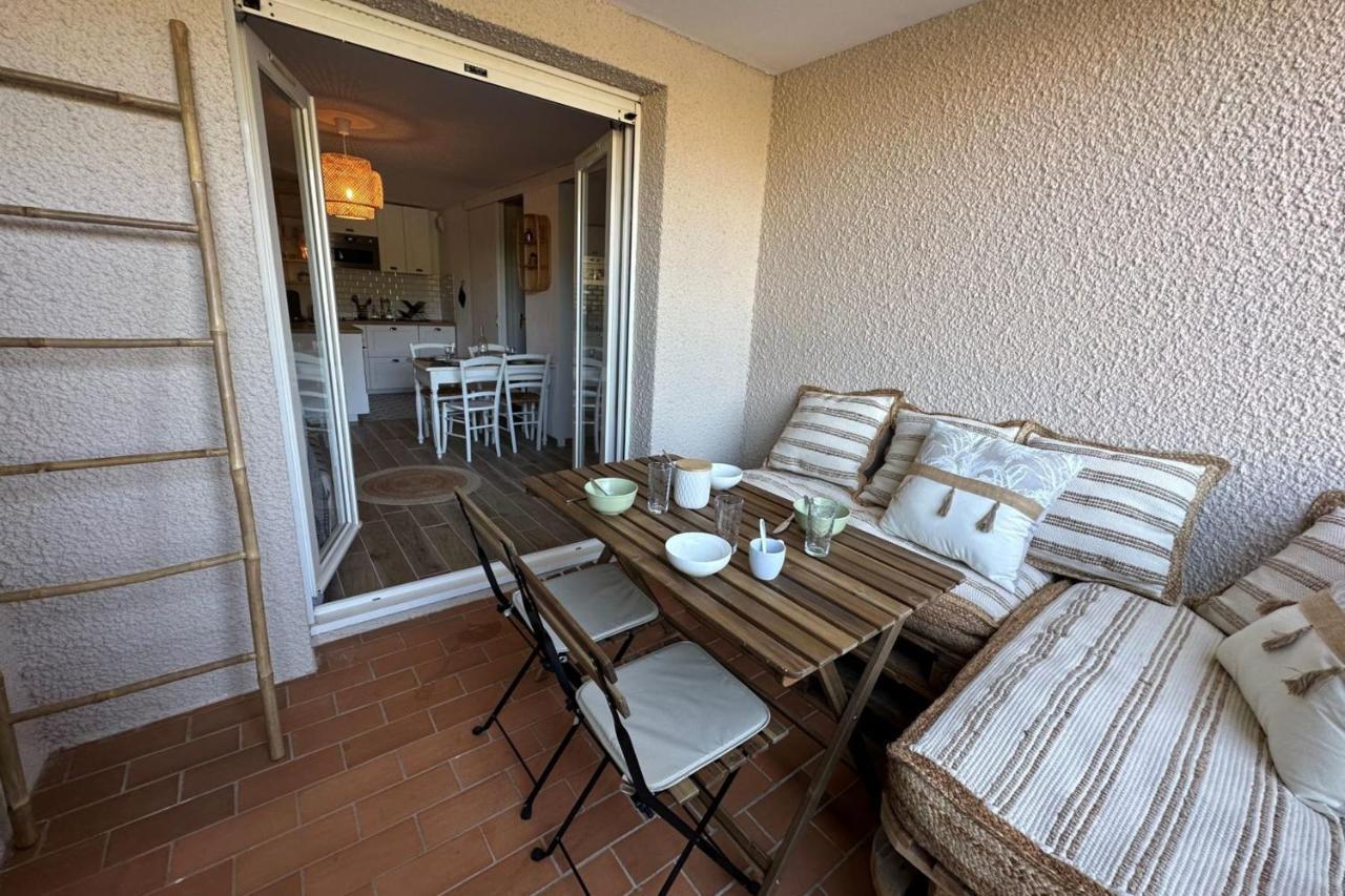 Very Cosy Apartment At 200 M From The Beaches Ла-Лонд-ле-Мор Экстерьер фото