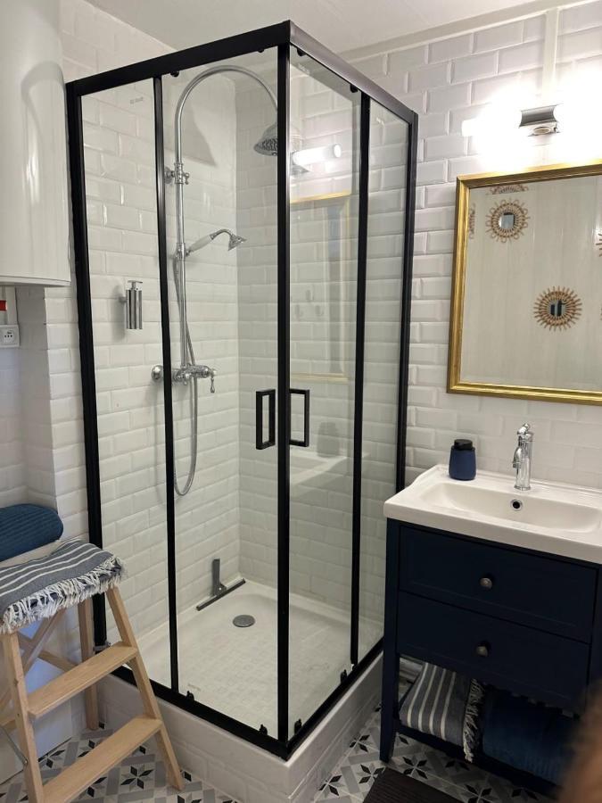 Very Cosy Apartment At 200 M From The Beaches Ла-Лонд-ле-Мор Экстерьер фото